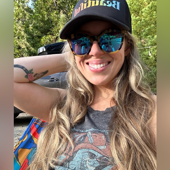 Meet your Posher, Kara - Picture 5 of 6